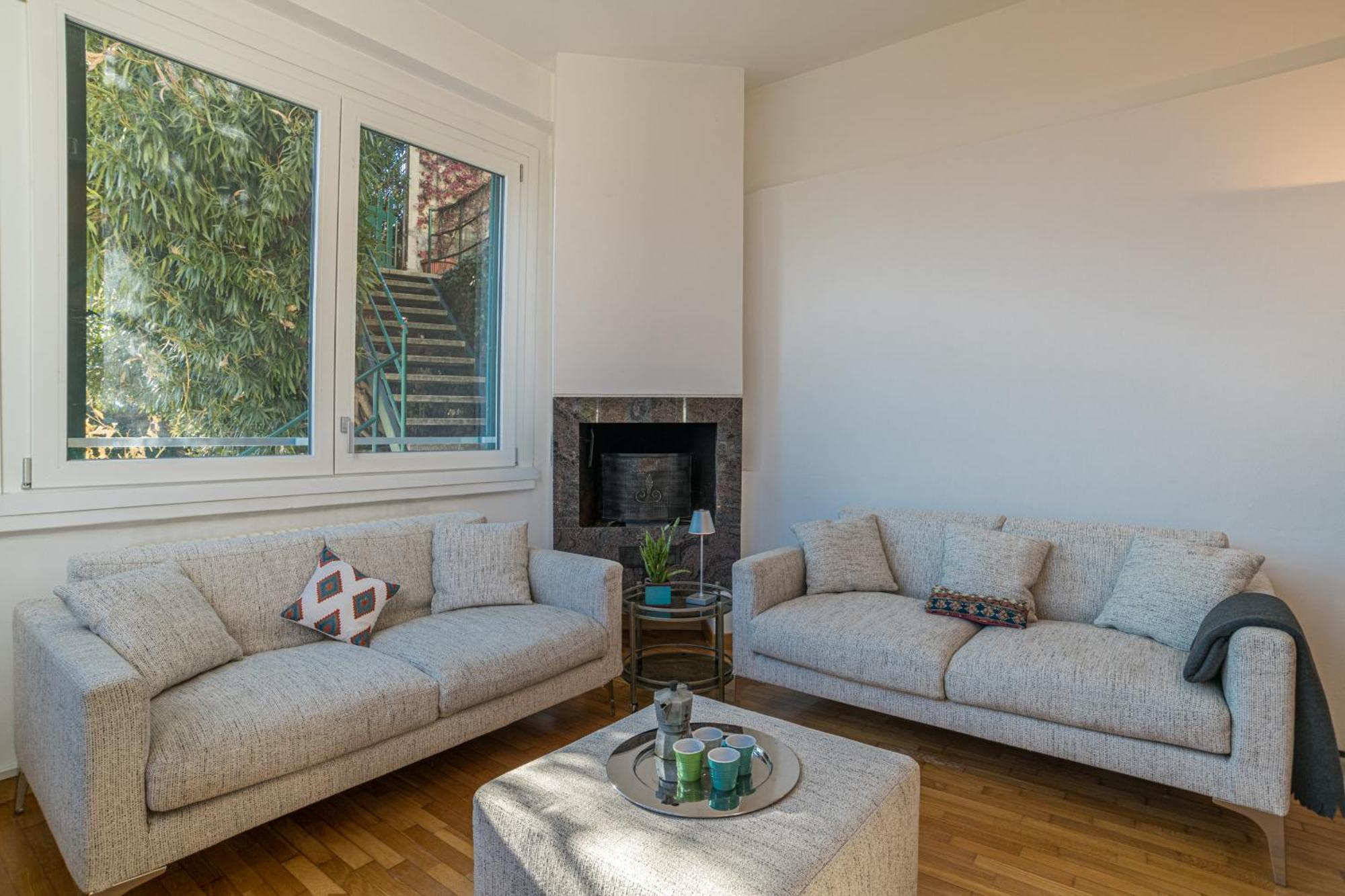 Casa Bambu - Splendida Vista Lago E Posto Auto ลาโญ ภายนอก รูปภาพ