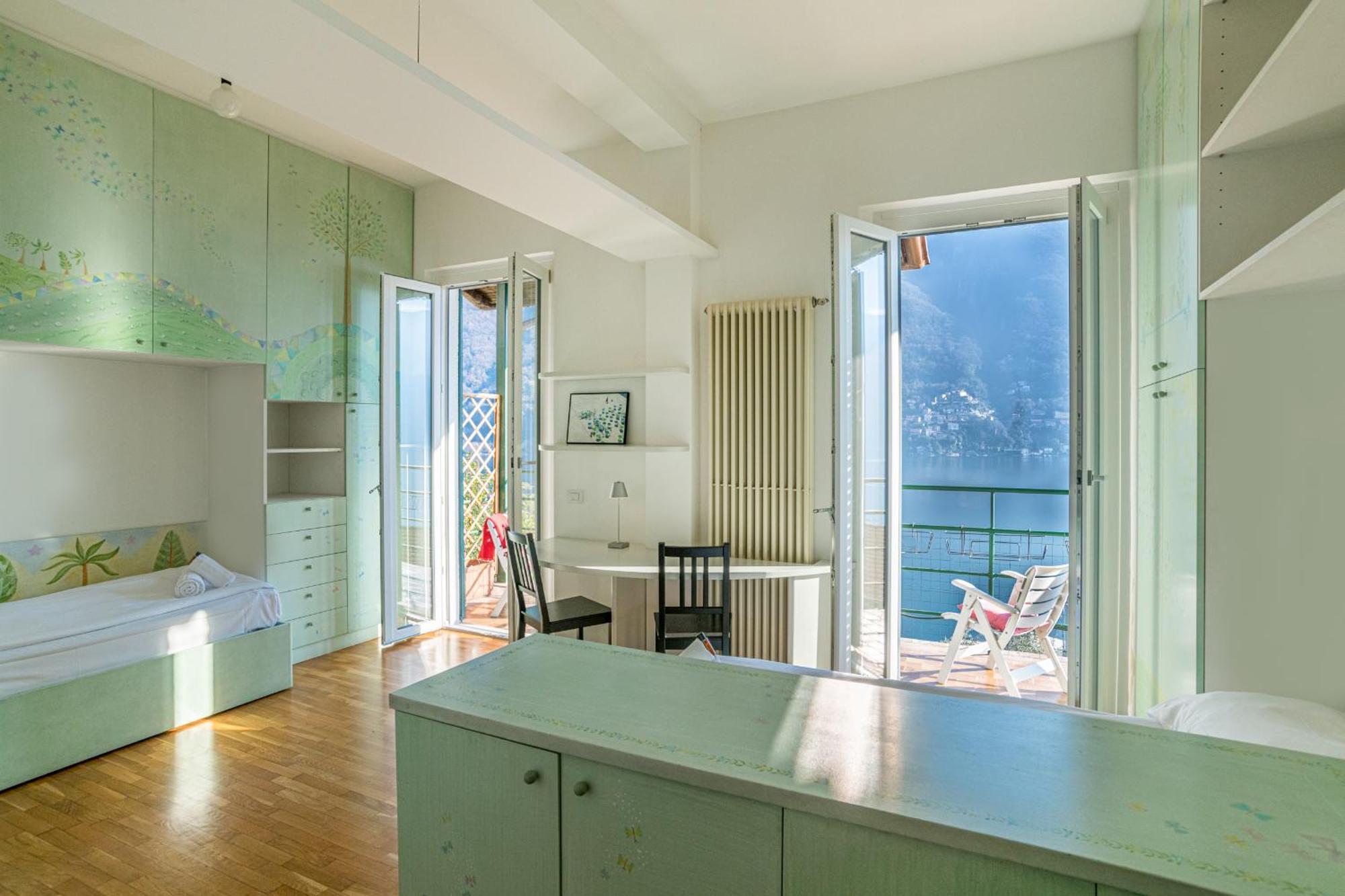 Casa Bambu - Splendida Vista Lago E Posto Auto ลาโญ ภายนอก รูปภาพ